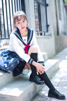 妺妺窝人体色WWW偷窥女厕